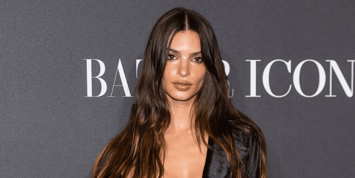 Emily Ratajkowski red thong bra, Emily Ratajkowski bare bum photos, Emily Ratajkowski rock-hard abs, Emily Ratajkowski Lounge underwear campaign, Emily Ratajkowski Instagram lingerie snaps, Emily Ratajkowski Emily’s Edit Lounge, Emily Ratajkowski Fall 2025 collection, Emily Ratajkowski sultry bedroom photos, Emily Ratajkowski glossy nude lip makeup, Emily Ratajkowski hot pink lingerie shoot, Emily Ratajkowski black lingerie floor pose, Emily Ratajkowski red baseball cap quote, Emily Ratajkowski mother and model roles, Emily Ratajkowski empowering sexiness quote, Emily Ratajkowski Gone Girl actress lingerie, Emily Ratajkowski seasonal fashion picks, Emily Ratajkowski suede blazer shorts, Emily Ratajkowski cherry argyle cardigan, Emily Ratajkowski chocolate sheer shirt skirt, Emily Ratajkowski Instagram viral underwear photos,
