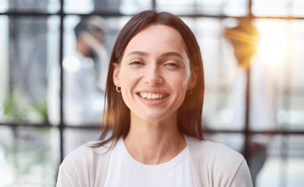 A woman’s heart cracks long