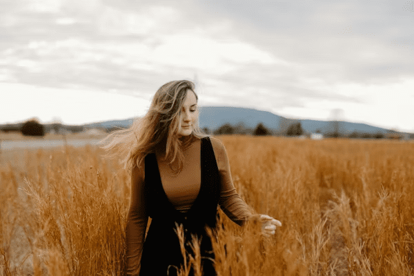 No one claps for the tears