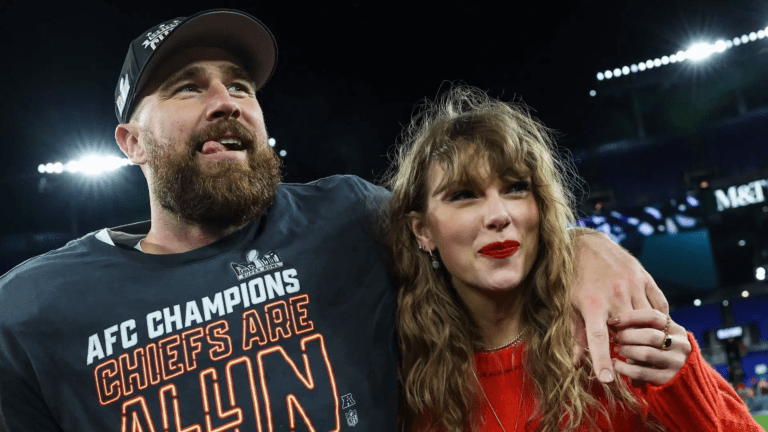 Taylor Swift Spends Christmas Cheering Travis Kelce at Chiefs Game