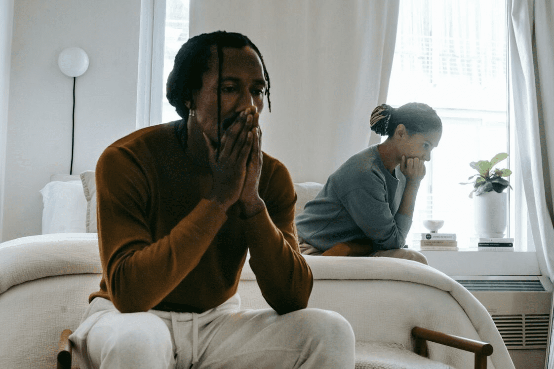 10 Things Women Do That Turn Men Off