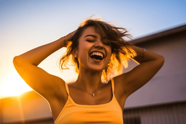 Women, attention creates illusion