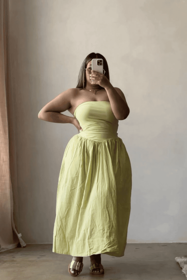 short curvy women outfits, petite plus size fashion, how to dress short chubby, style tips for petite curvy, flattering clothes for short women, fashion hacks for curvy petite, best dresses for short chubby women, petite plus size outfit ideas, look taller and slimmer outfits, curvy petite style guide