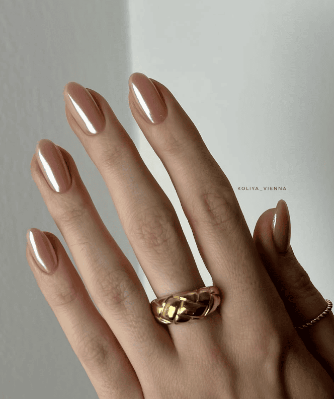 summer to fall nails, transition nail ideas, chic nail designs 2026, butter yellow nails, caramel glazed nails, milky white chrome nails, chocolate French tips, sage green nails, burgundy chrome nails, burnt orange nails