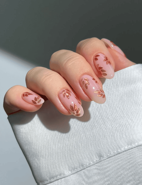 summer to fall nails, transition nail ideas, chic nail designs 2026, butter yellow nails, caramel glazed nails, milky white chrome nails, chocolate French tips, sage green nails, burgundy chrome nails, burnt orange nails