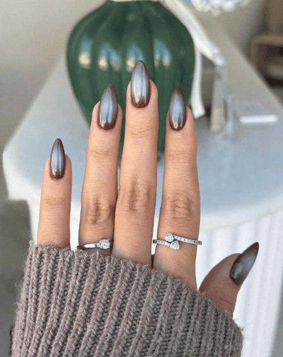 September nail trends 2026, fall nail colors, pumpkin spice nails, burgundy fall nails, chocolate brown manicure, plaid nail designs, caramel glazed nails, olive green nails, tortoiseshell nails, velvet cat eye nails